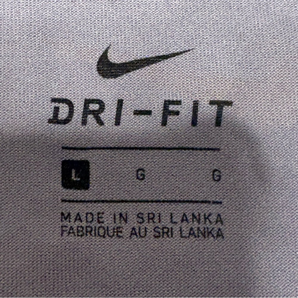 Nike Women’s Large Purple Dri-FIT Tank - Picture 4 of 9